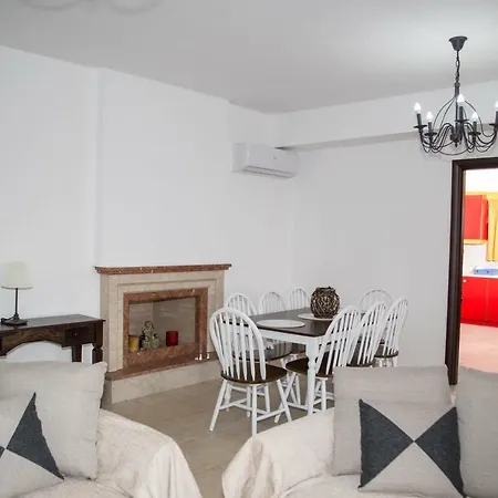 Vilă In Kokkali Leros Gourna